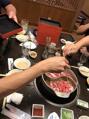 肉さらに肉 肉さらに肉