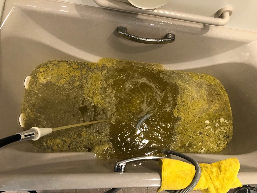 風呂釜配管洗浄洗浄事例