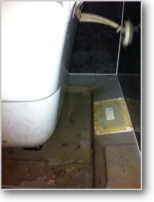 浴室清掃エプロン内部洗浄